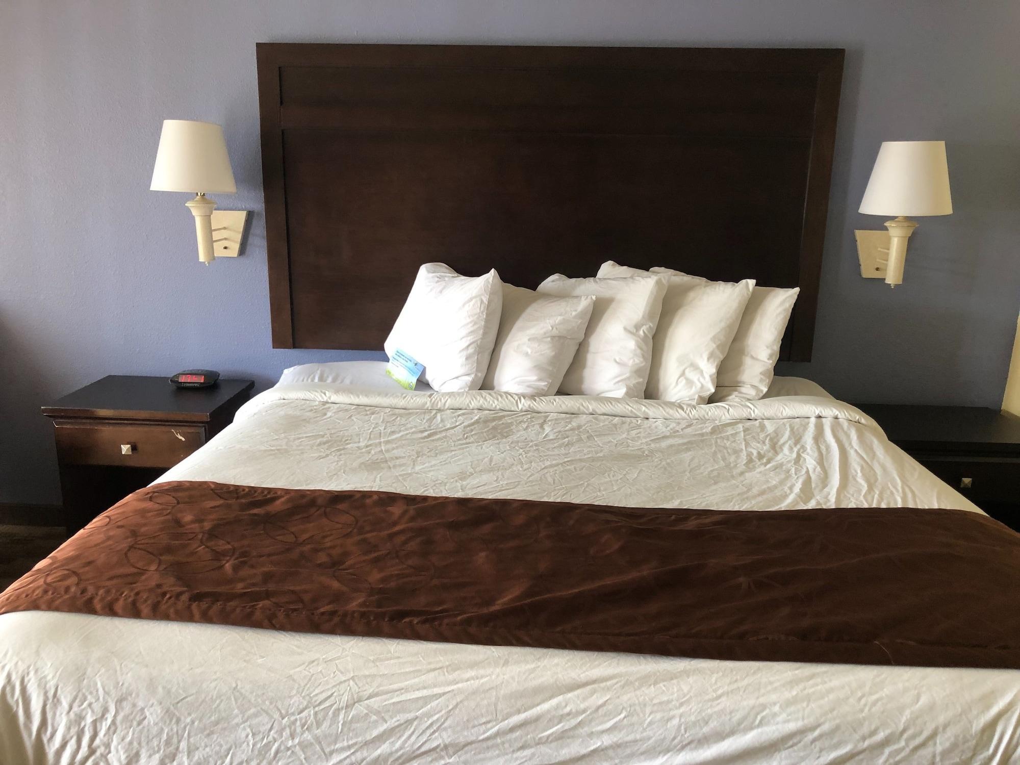Days Inn By Wyndham Lake Charles Zewnętrze zdjęcie