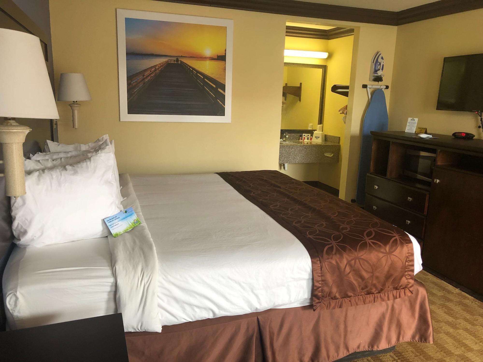 Days Inn By Wyndham Lake Charles Zewnętrze zdjęcie